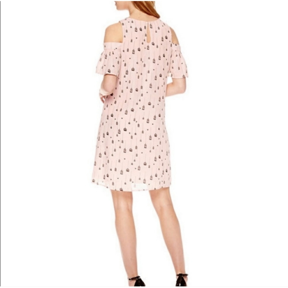 City Streets | Pink Birdcage Dress - Picture 2 of 6
